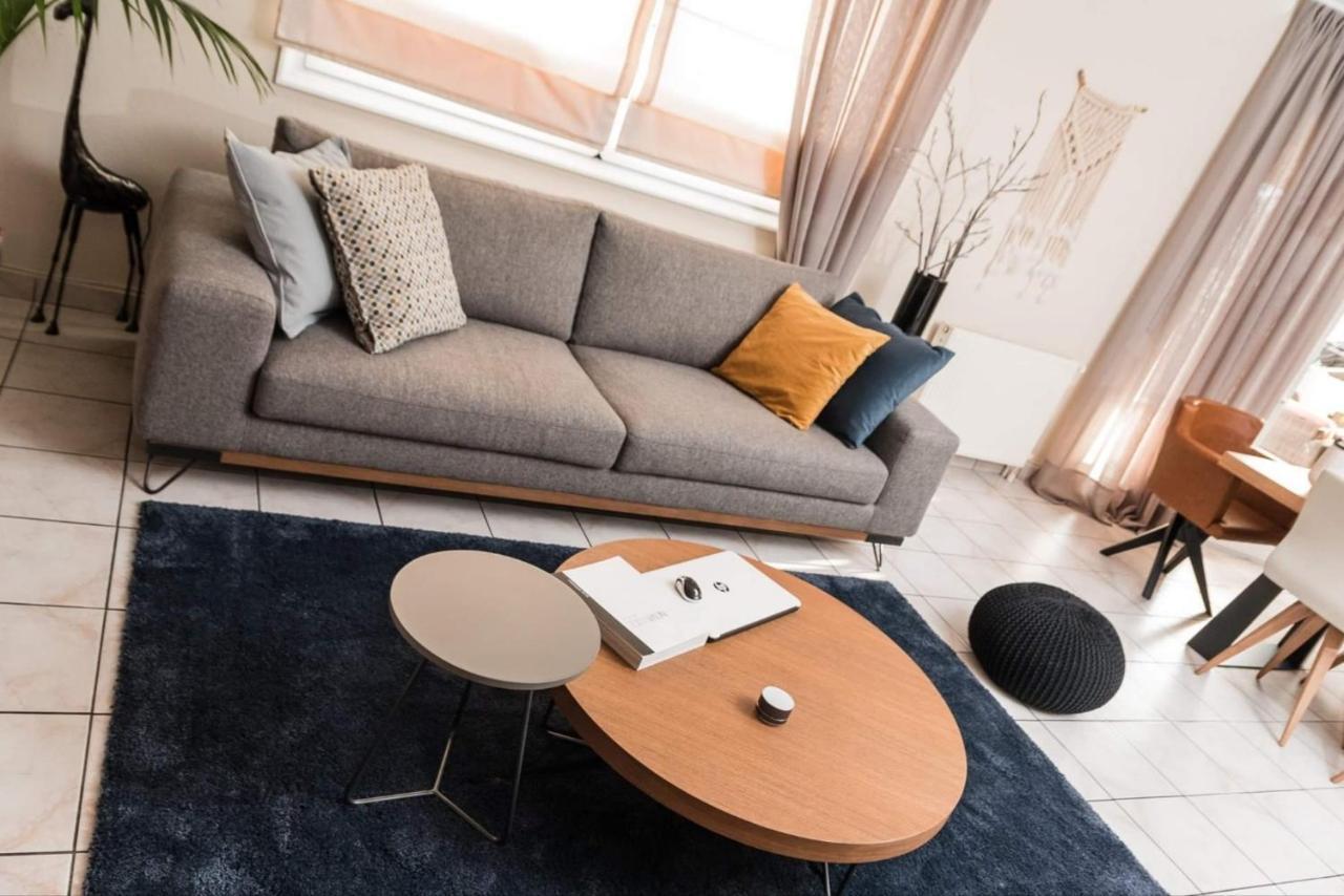 Sea Aura Apartment Kavala Bagian luar foto