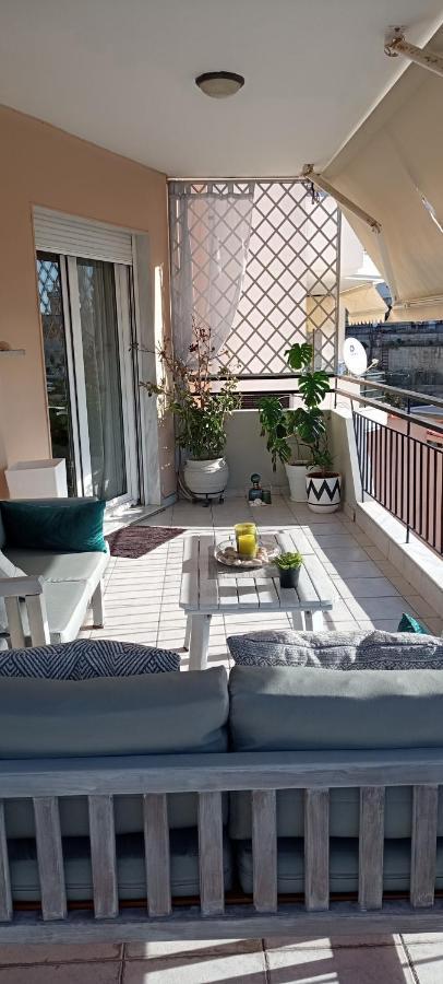 Sea Aura Apartment Kavala Bagian luar foto