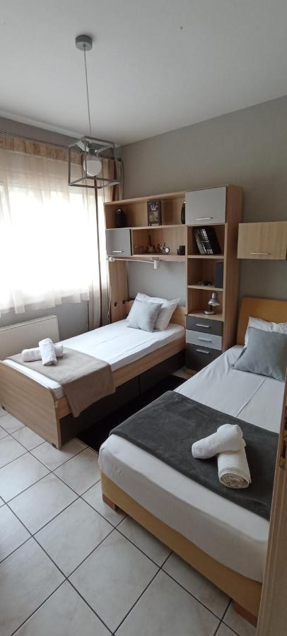 Sea Aura Apartment Kavala Bagian luar foto